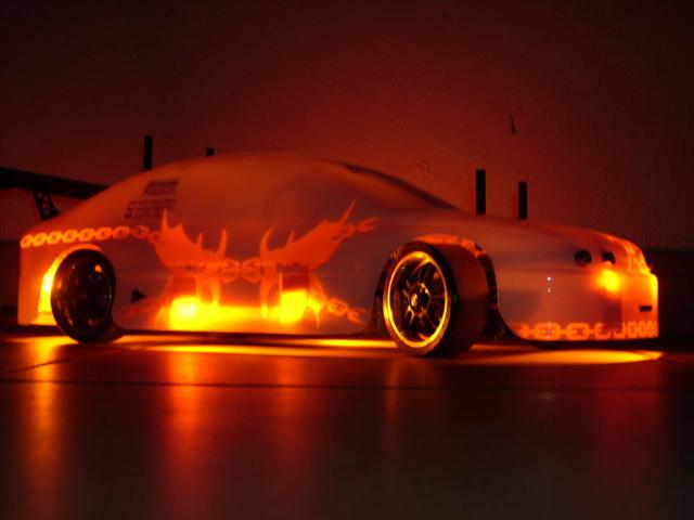  Beleuchtung RC Car - LEDs & Zubehör Modellbau Sounds  Blitzlicht - LED Unterbodenbeleuchtung ORANGE 8,5cm Länge